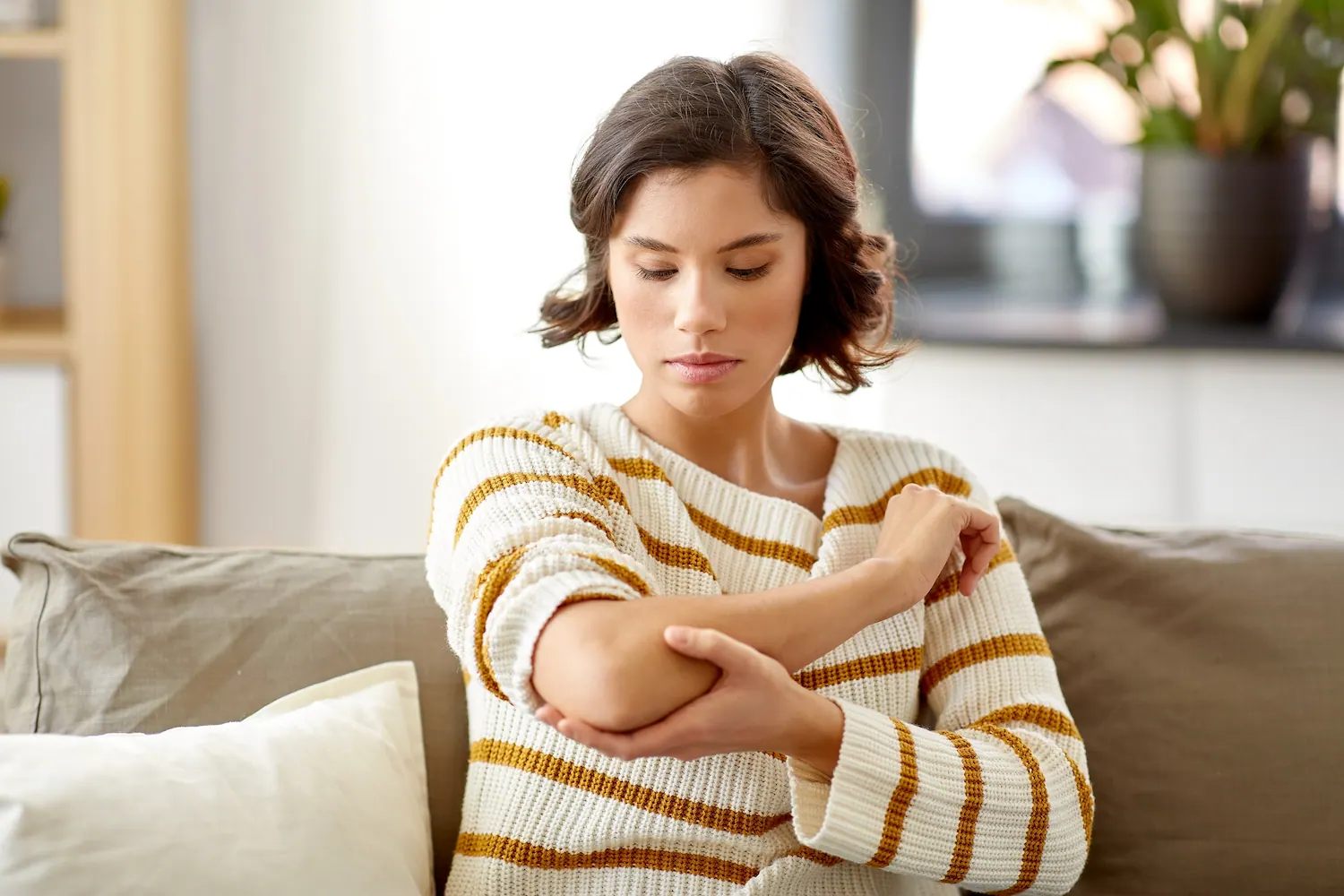 Chiropractic care for elbow pain