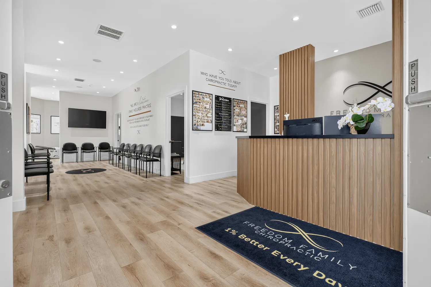Reception area and front desk